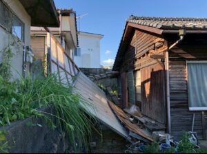 延岡市｜縁側の屋根修理