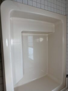 延岡市｜住宅浴槽のひび割れ補修