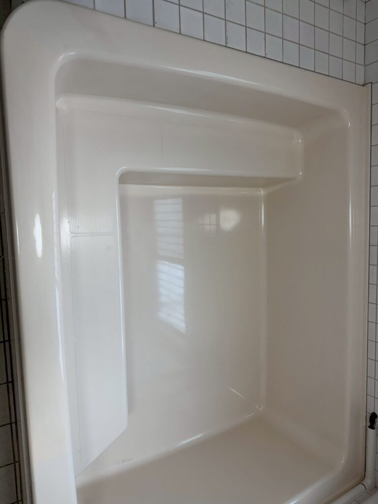 延岡市｜住宅浴槽のひび割れ補修