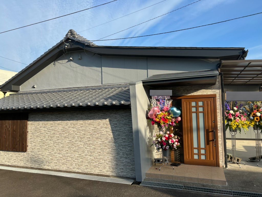 都農町｜店舗玄関・外壁リニューアル